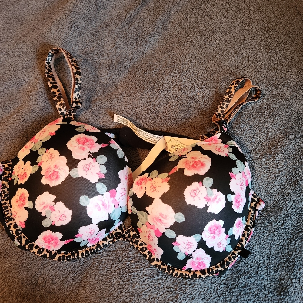 Vs bra push up 36C